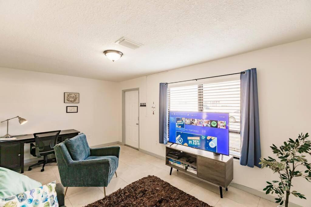 Oasis 7 Mins To Dolphin Mall Mia Ps4 Games Appartamento *